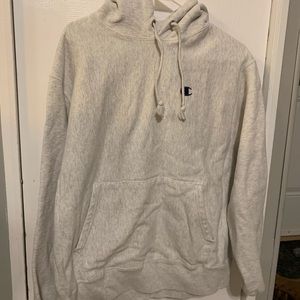 Champion Sweater (White Hoodie)